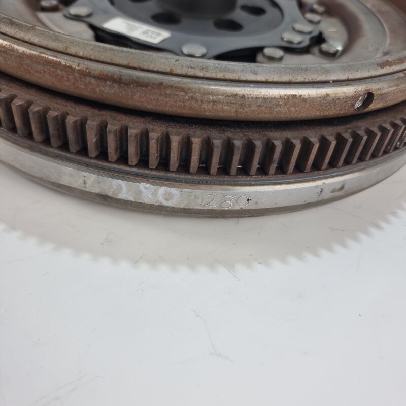 Volante Motor Skoda Superb 2.0 Tdi 04L105266AB - Imagen 4