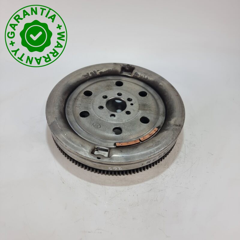 Volante Motor Vw Golf 1.5 Tsi 04E105266K - Imagen 2
