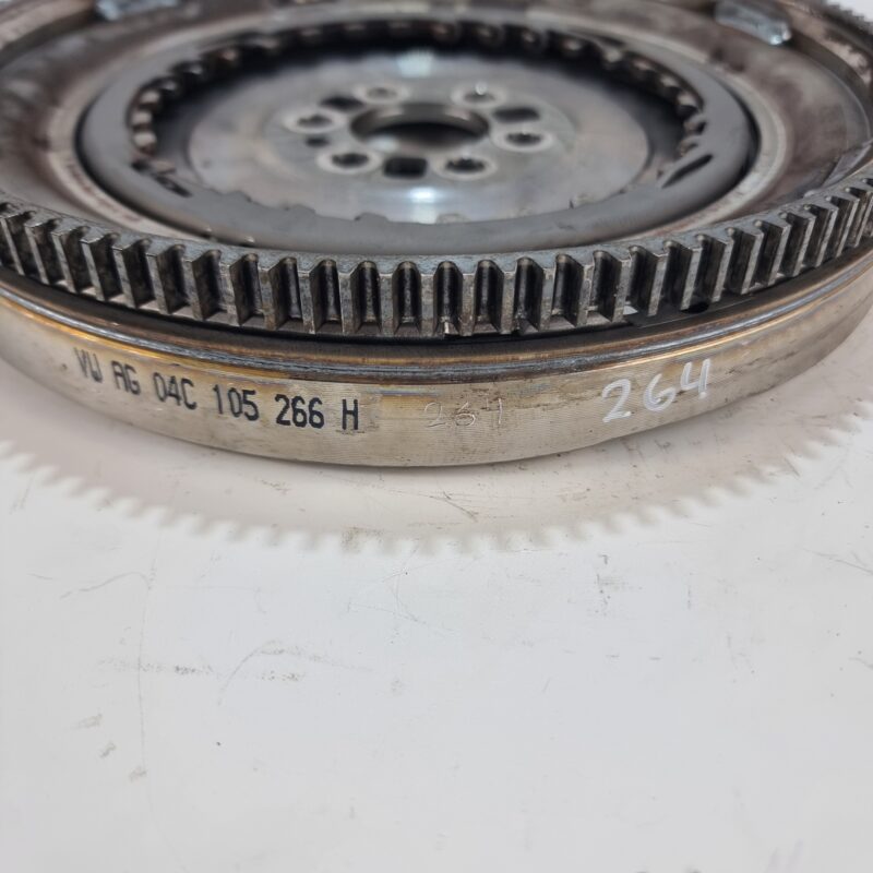 Volante Motor Vw T-Cross 1.0 Tsi 04C105266H - Imagen 4