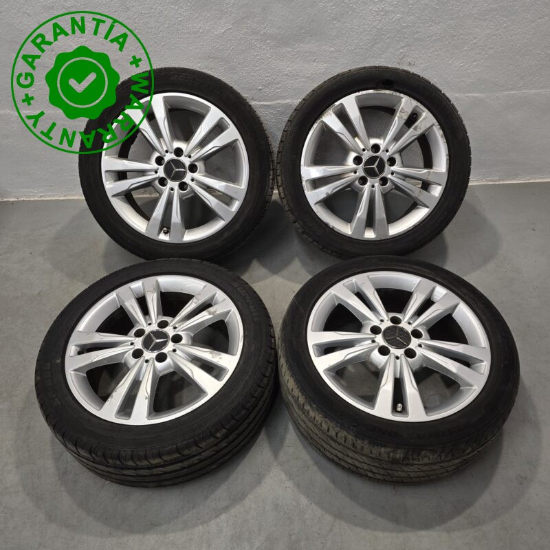 Juego De 4 Llantas 17" Con Neumaticos Mercedes-Benz E220 A2074010600