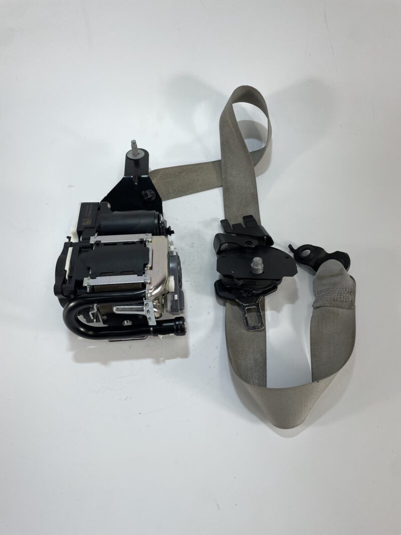 CINTURON DELANTERO DERECHO MERCEDES-BENZ A2128609285