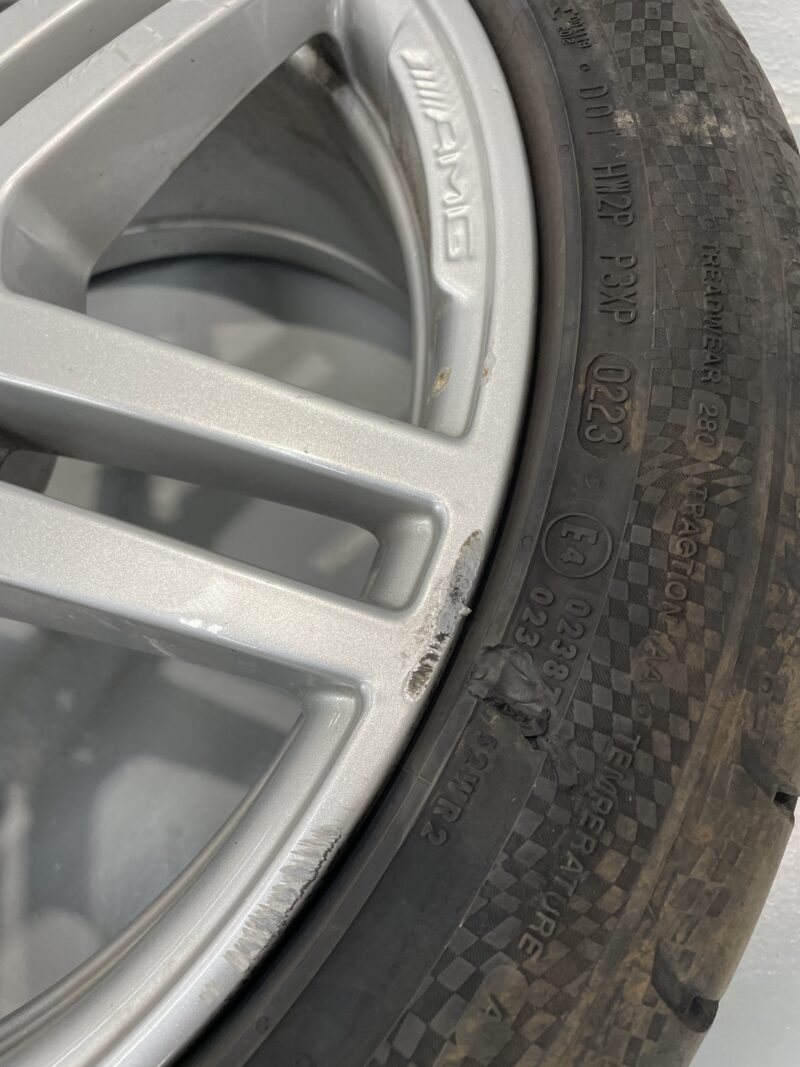 JUEGO DE 4 LLANTAS 18" MERCEDES-BENZ CLASE E - Imagen 2