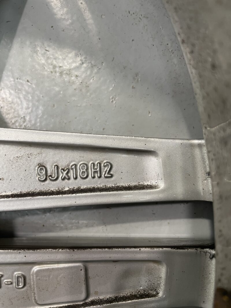 JUEGO DE 4 LLANTAS 18" MERCEDES-BENZ CLASE E - Imagen 17