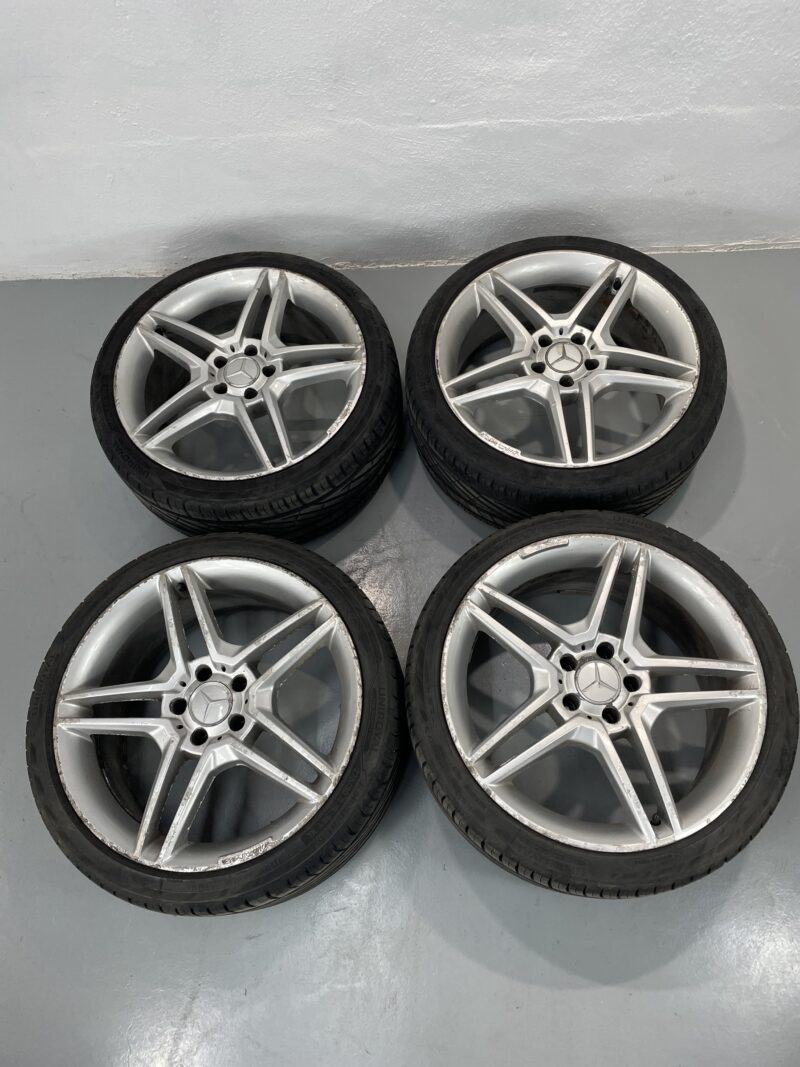 JUEGO DE 4 LLANTAS 19" NO ORIGINALES MERCEDES-BENZ MB585582