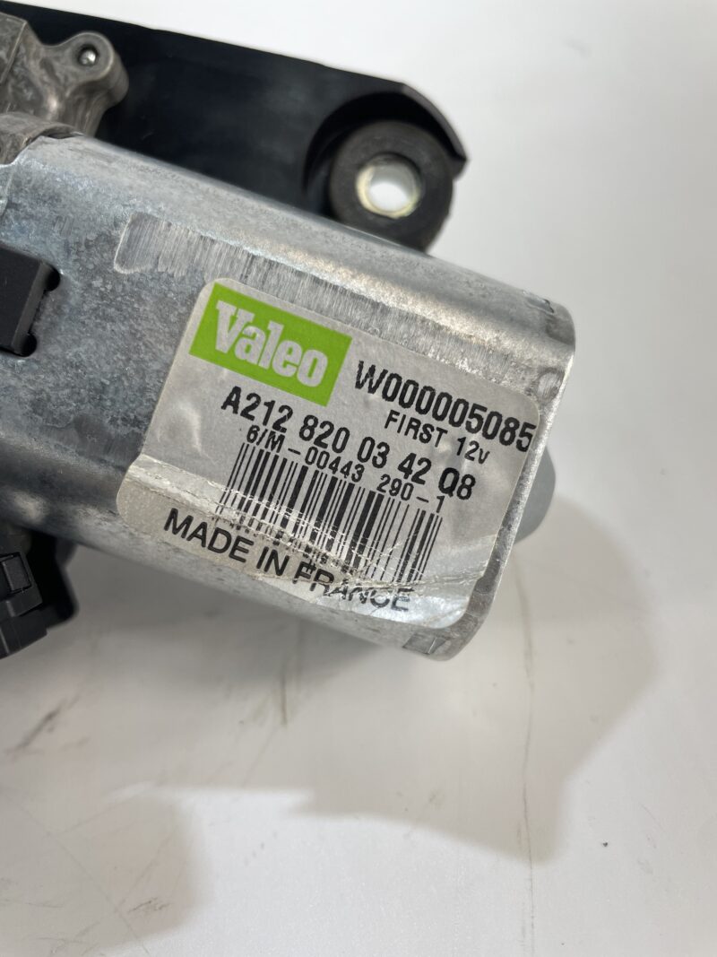 MOTOR LIMPIAPARABRISAS TRASERO MERCEDES-BENZ A2128200342 - Imagen 3