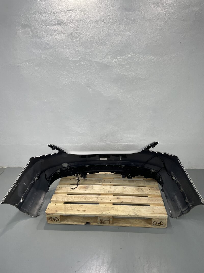 PARAGOLPES TRASERO MERCEDES-BENZ CLASE C 2014-2018 A2058850138 - Imagen 2