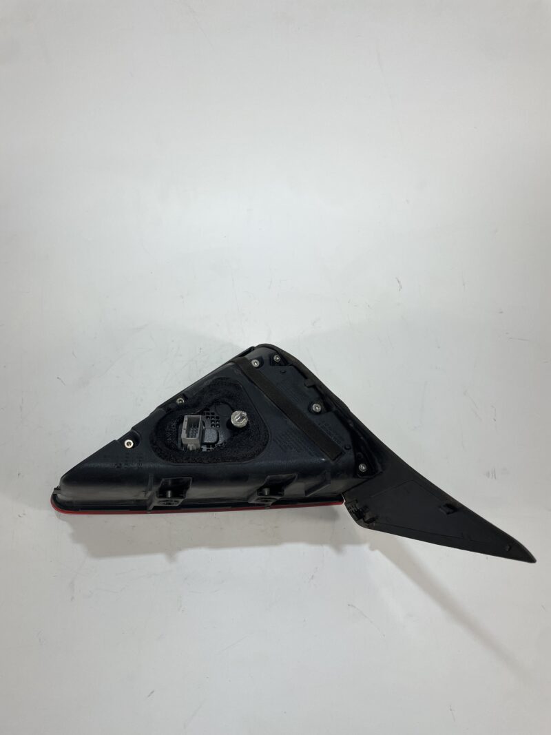 PILOTO TRASERO DERECHO INTERIOR AUDI A7 4G8945094H - Imagen 2