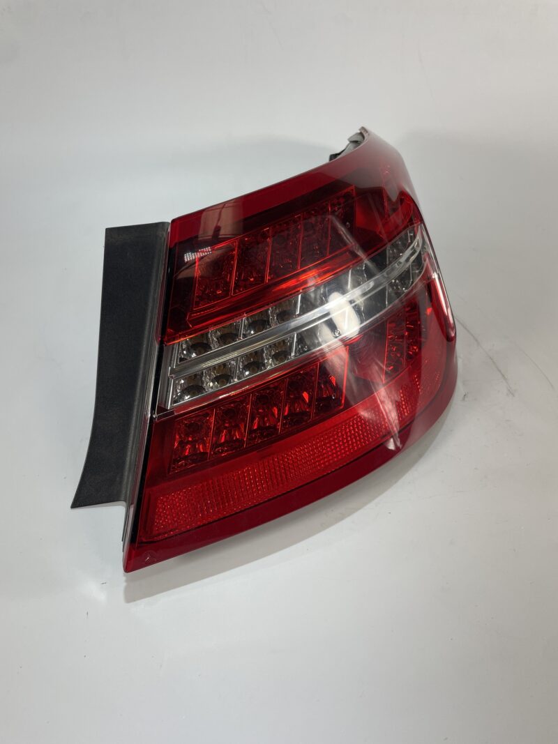 PILOTO TRASERO DERECHO MERCEDES-BENZ CLASE E 2009-2013 A2078200264