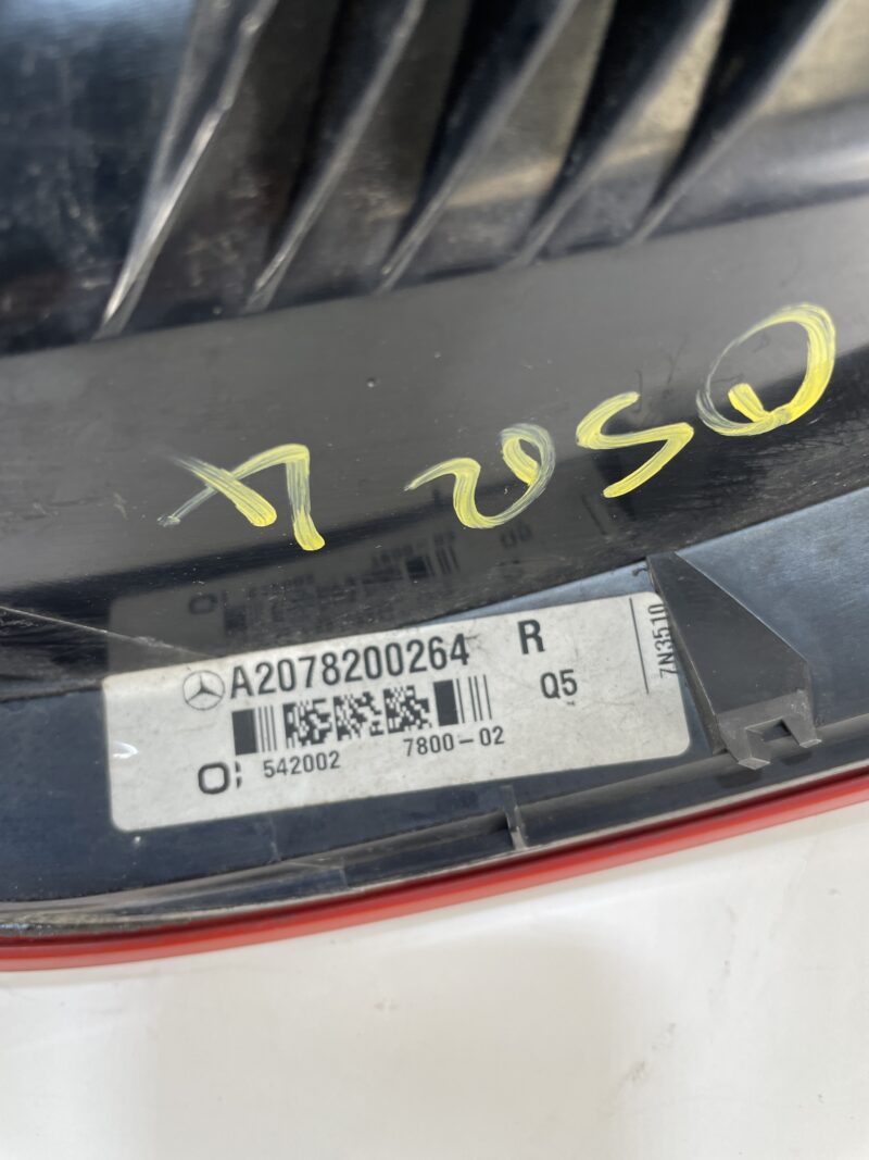 PILOTO TRASERO DERECHO MERCEDES-BENZ CLASE E 2009-2013 A2078200264 - Imagen 4