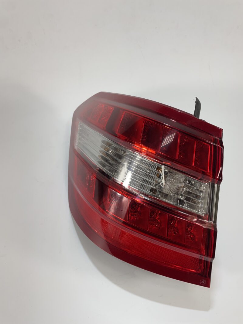 PILOTO TRASERO IZQUIERDO MERCEDES-BENZ CLASE E 2009-2013 A2128203764 - Imagen 2