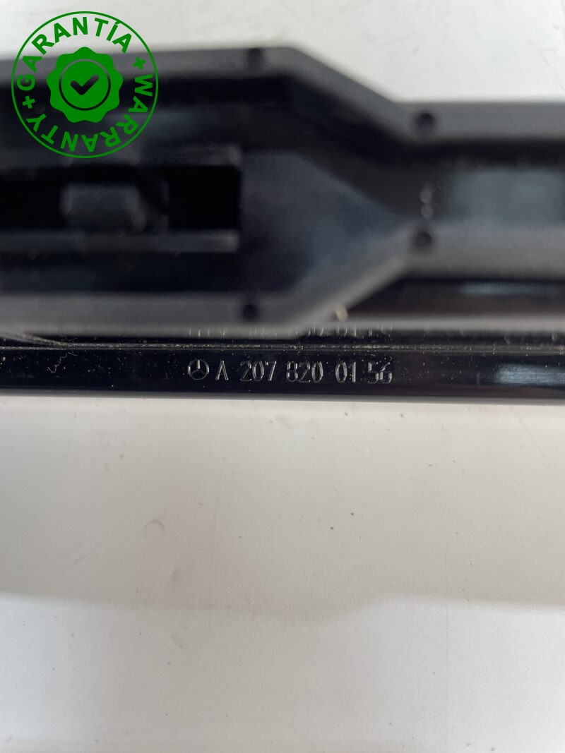 TERCERA LUZ DE FRENO MERCEDES-BENZ CLASE E 2009-2013 A2078200156 - Imagen 3