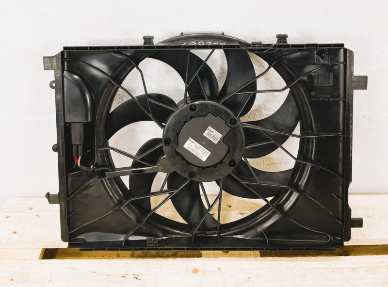 Ventilador Mercedes-Benz E350 Cdi A2045000293 - Imagen 2