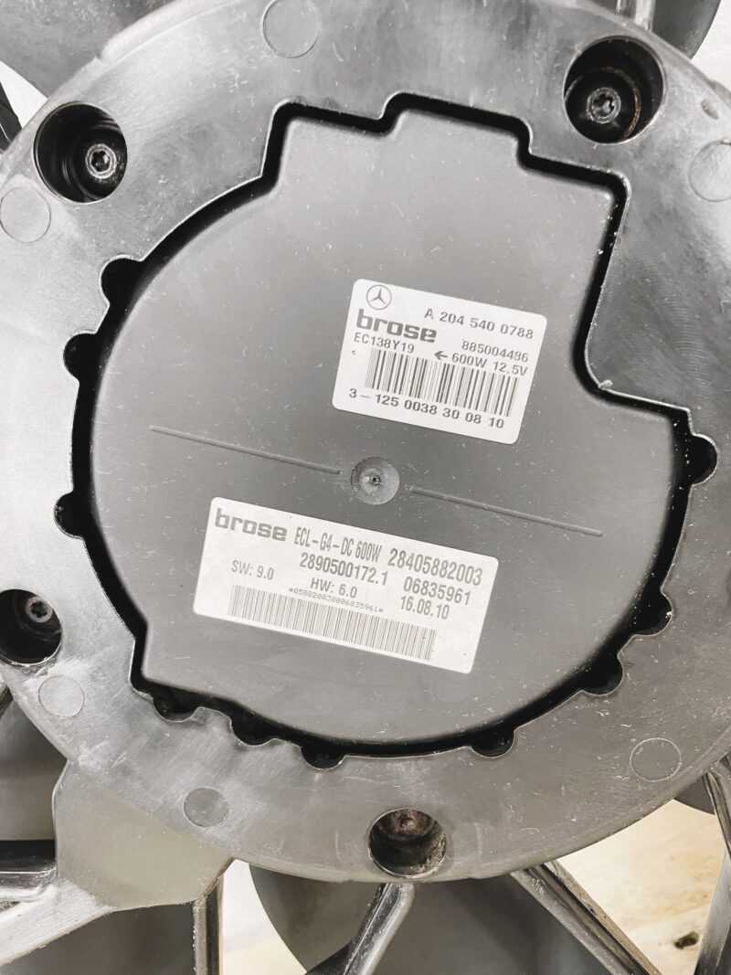 Ventilador Mercedes-Benz E350 Cdi A2045000293 - Imagen 4