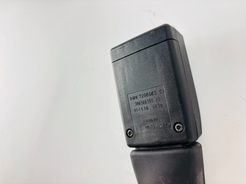 Anclaje cinturón delantero izquierdo BMW X6 7295963 - #971165 - Foto 3