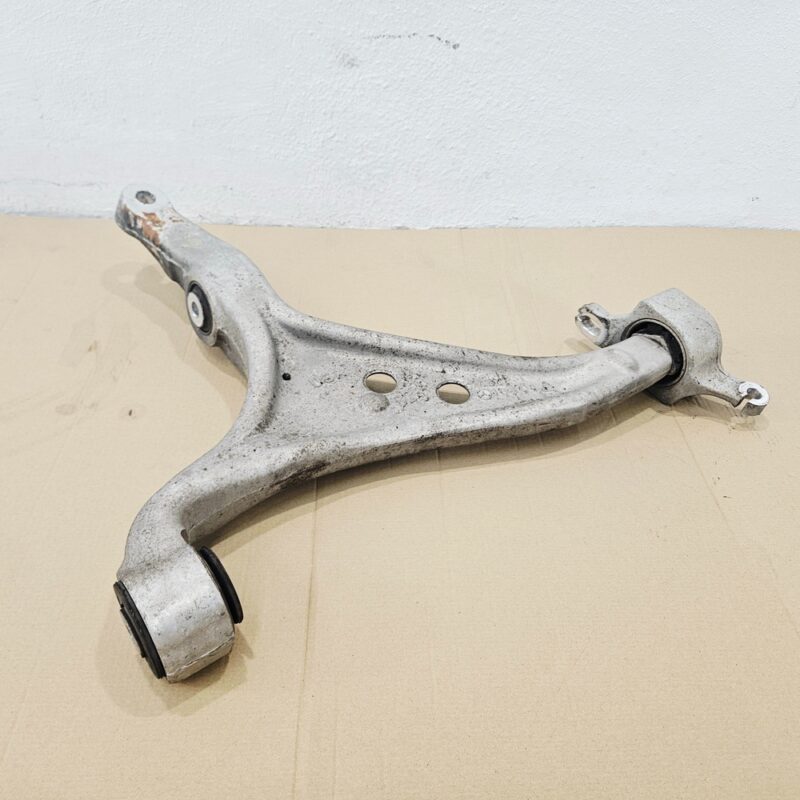 Brazo de suspension delantero derecho inferior Mercedes-Benz ML A1663300207 - #759352 - Foto 2