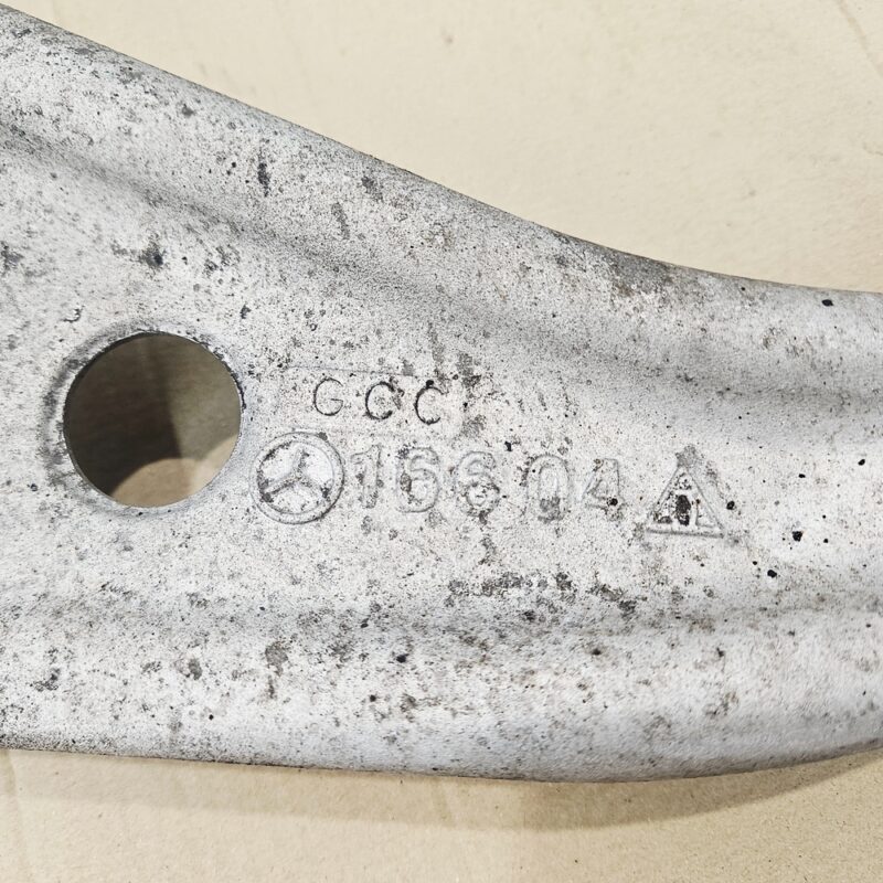 Brazo de suspension delantero derecho inferior Mercedes-Benz ML A1663300207 - #759352 - Foto 3