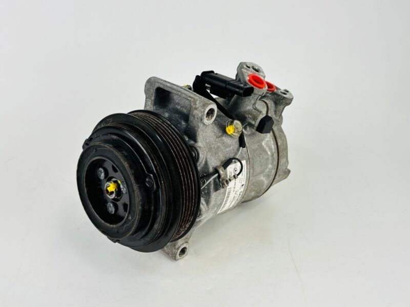 Compresor aire acondicionado Mercedes-Benz Clase E A0008304500 - #844202 - Foto 2