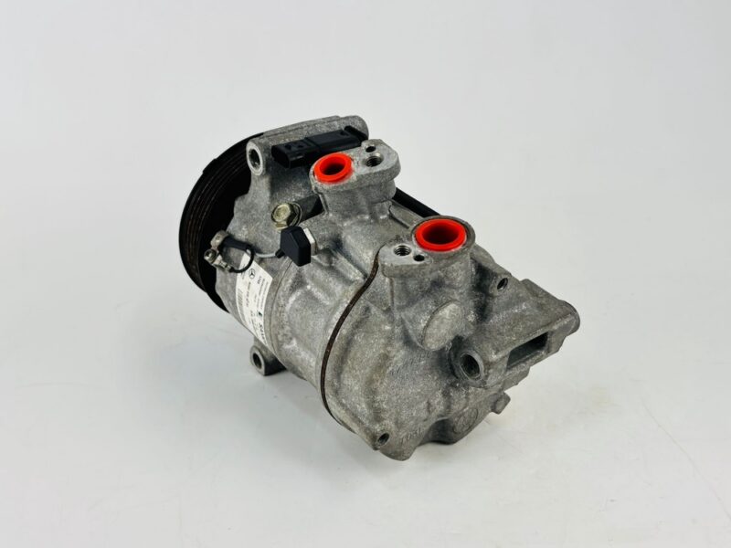 Compresor aire acondicionado Mercedes-Benz Clase E A0008304500 - #844202 - Foto 4