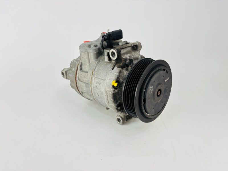 Compresor aire acondicionado Porsche Cayenne 7P0820803N - #398904 - Foto 1