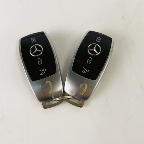 Llaves Mercedes-Benz Clase E A2229059610 - #223128 - Foto 1