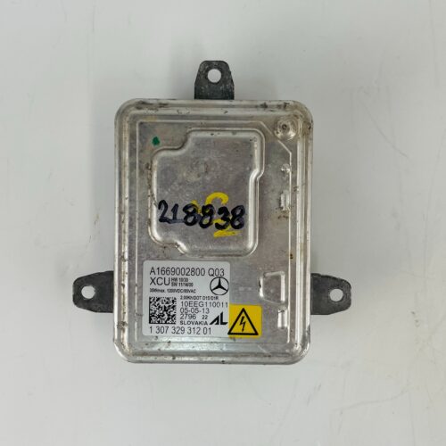Módulo de control de faros Mercedes-Benz Clase C A1669002800 - #218838 - Foto 1