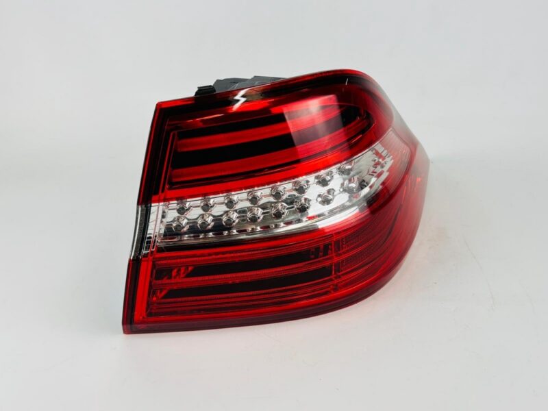 Piloto trasero derecho Mercedes-Benz ML A1669063201 - #412530 - Foto 1