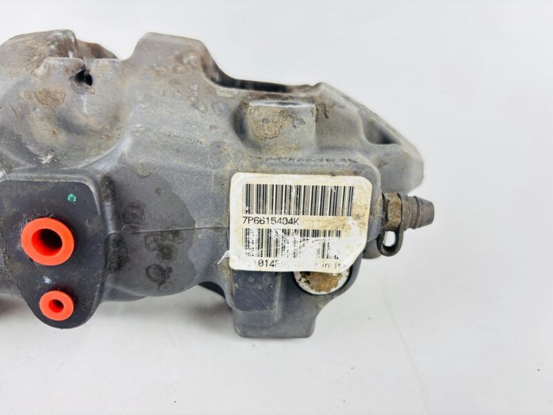 Pinza de freno trasera derecha VW Touareg 7P6615404K - #541948 - Foto 5