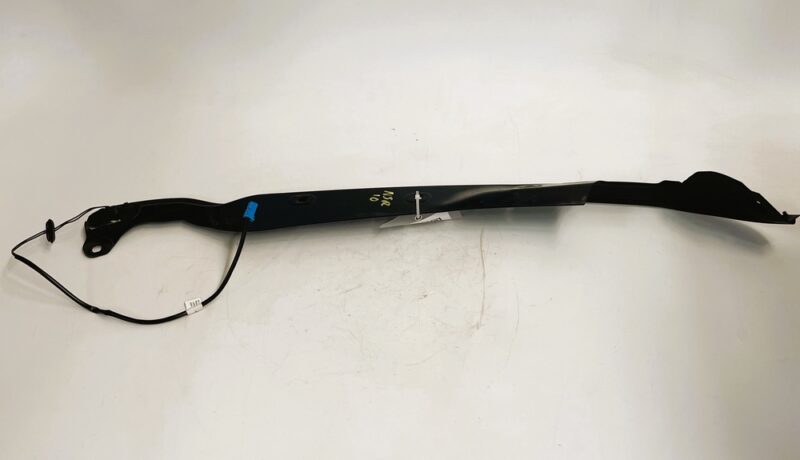 Revestimiento sensor izquierdo portón Mercedes-Benz ML A1668700951 - #759337 - Foto 2