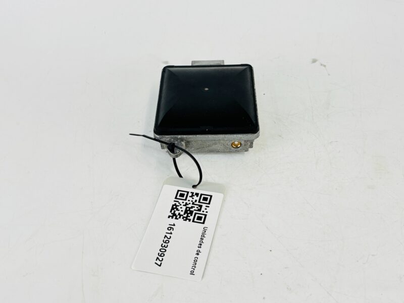 Sensor asistente cambio de carril Porsche Cayenne 7P5910566D - #1612930927 - Foto 1