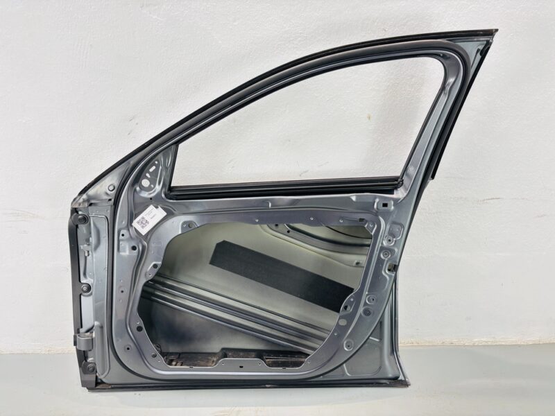 Puerta delantera derecha Mercedes-Benz Clase E - #844211 - Foto 2