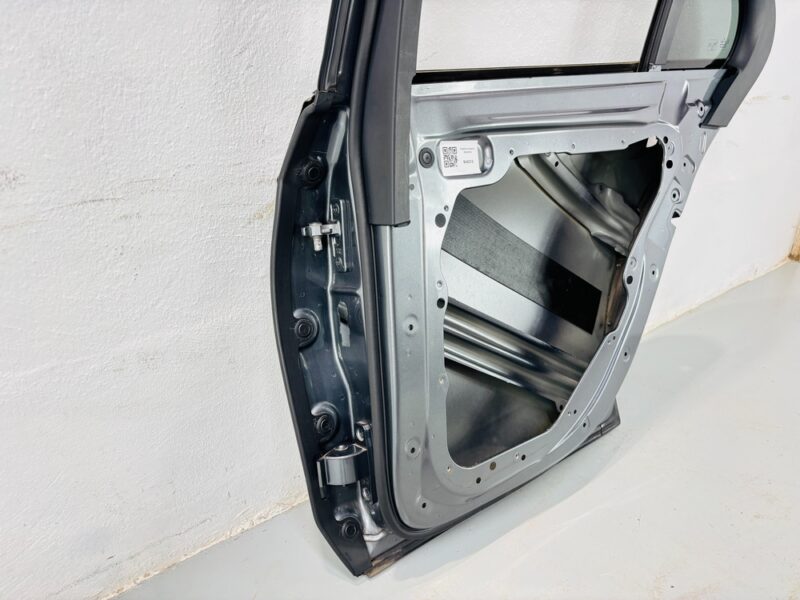 Puerta trasera derecha Mercedes-Benz Clase E A2137320210 - #844213 - Foto 3