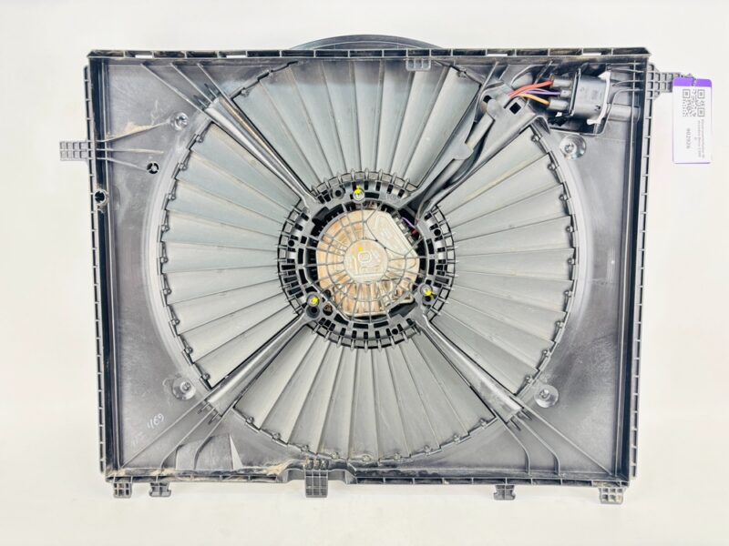 Electroventilador Mercedes-Benz Clase C A0999060812 - #902926 - Foto 2