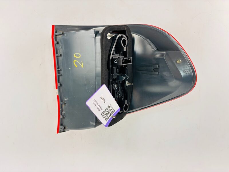 Piloto trasero derecho BMW X5 7227790 - #746938 - Foto 4