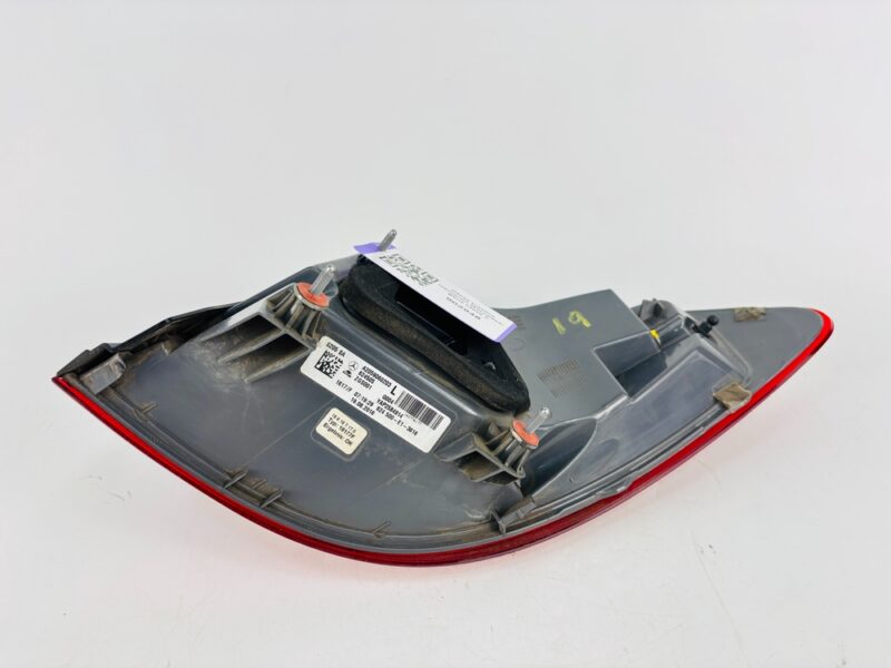 Piloto trasero izquierdo Mercedes-Benz Clase C A2059060203 - #902948 - Foto 5