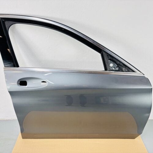 Puerta delantera derecha Mercedes-Benz Clase C A2057220210 - #902935 - Foto 1
