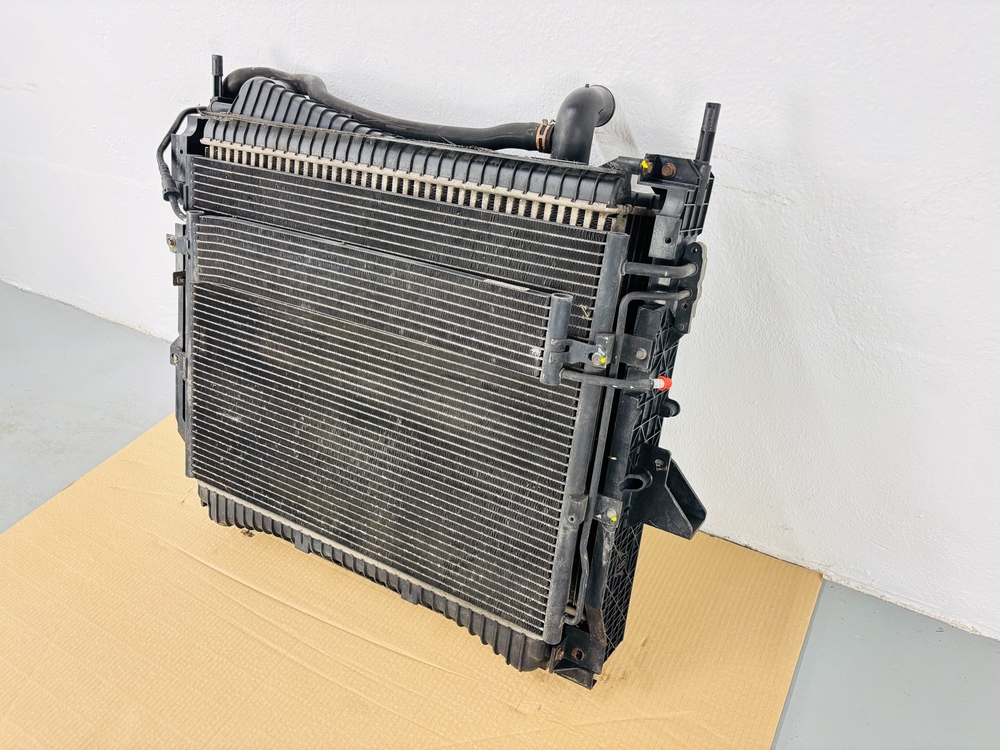 Radiadores Range Rover Sport 7H329N103AC 2 Radiadores Range Rover Sport 7H329N103AC - #1612930979 - Foto 2