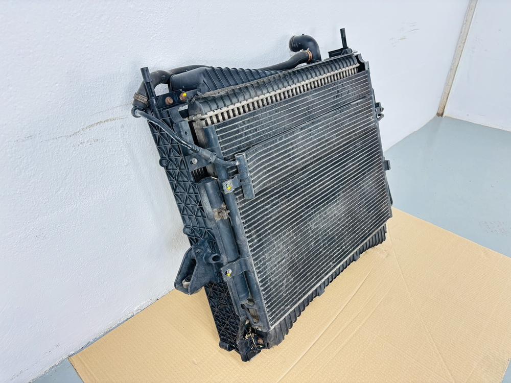 Radiadores Range Rover Sport 7H329N103AC 3 Radiadores Range Rover Sport 7H329N103AC - #1612930979 - Foto 3