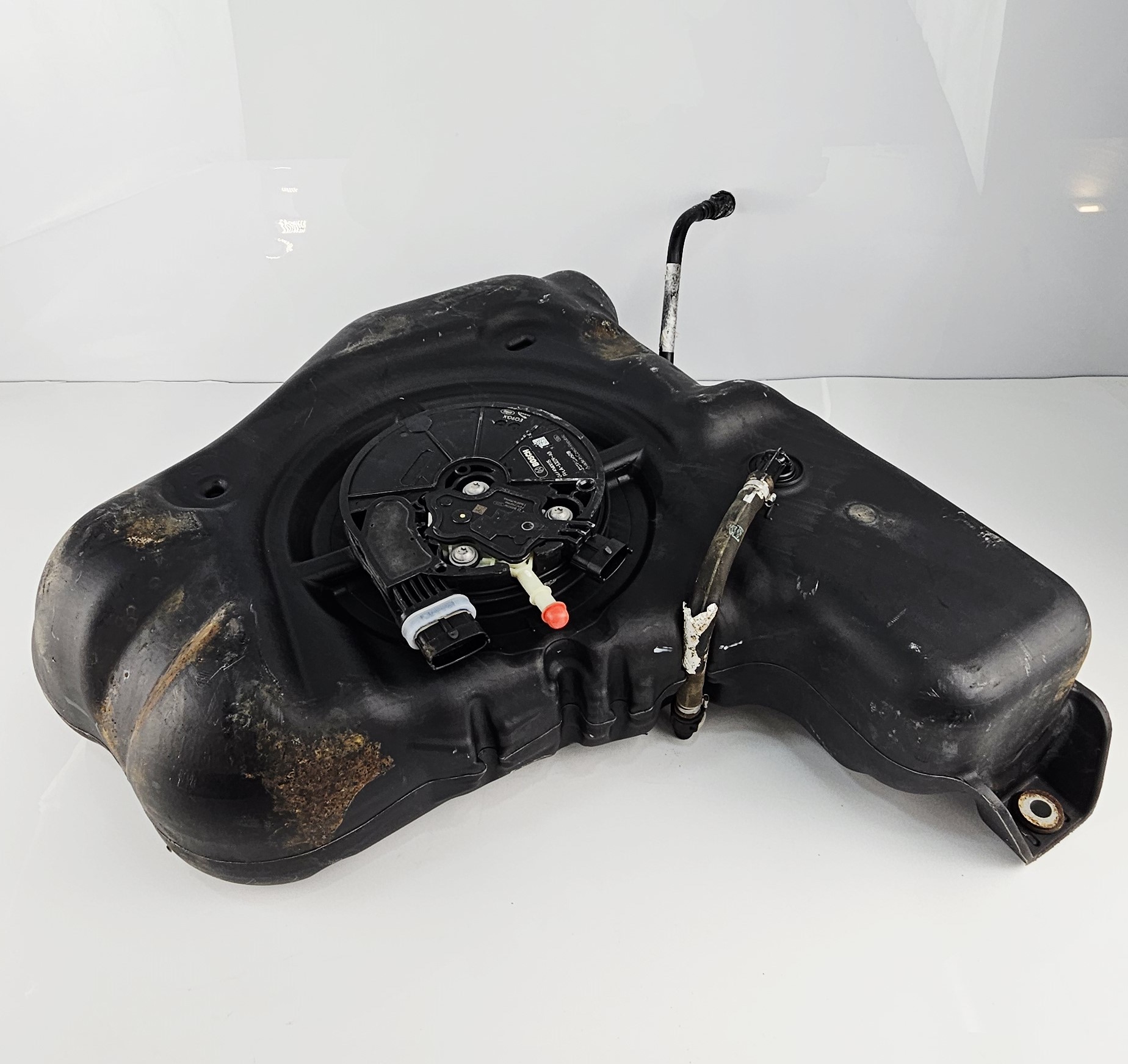 1 2 | Depósito aditivo FAP Adblue Land Rover Discovery Sport GK725J228AC 1 Depósito aditivo FAP Adblue Land Rover Discovery Sport GK725J228AC