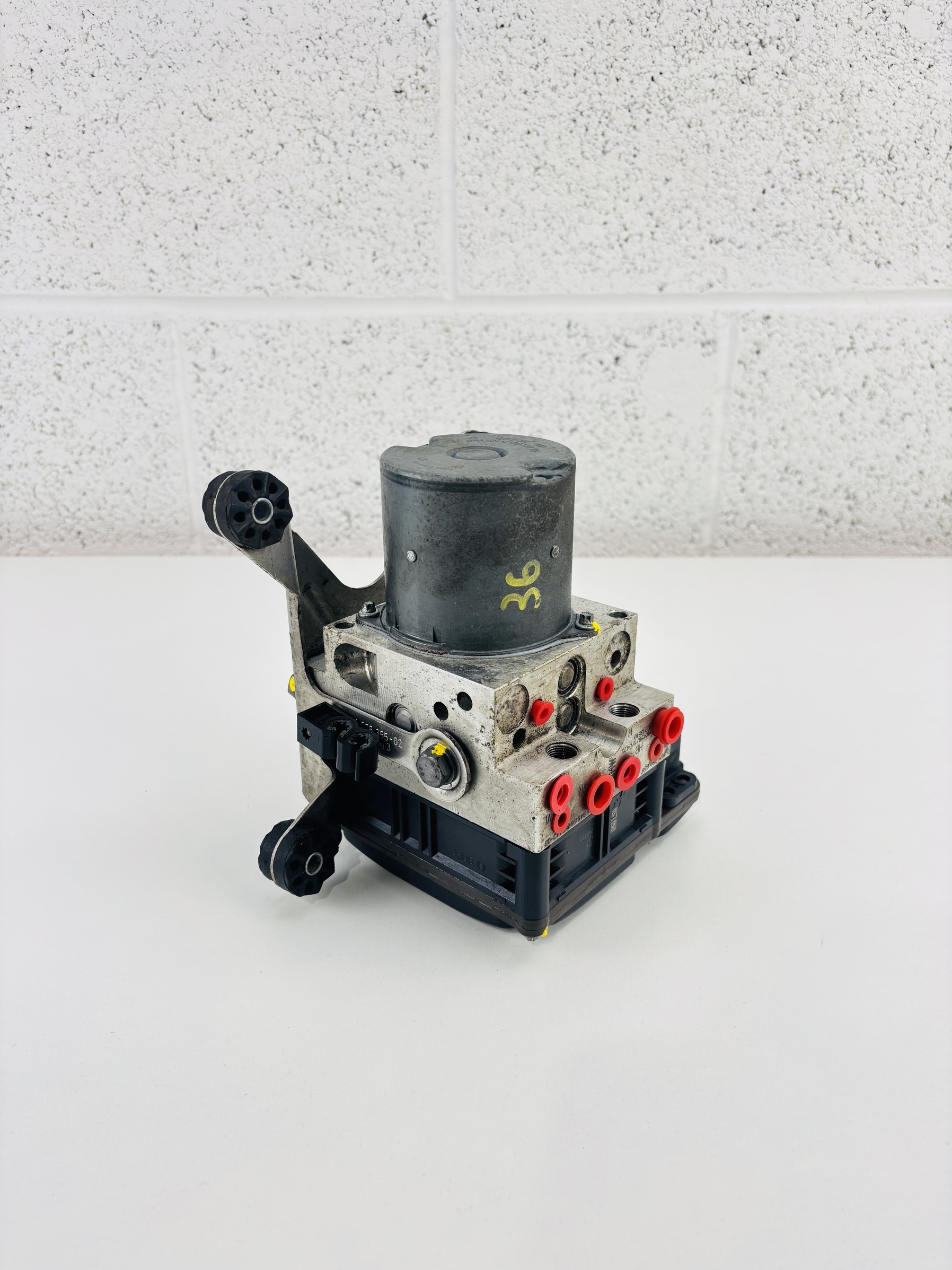 6799050 mdulo abs bmw serie 7 1 | 6799050 Módulo ABS BMW Serie 7 1 6799050 Módulo ABS BMW Serie 7