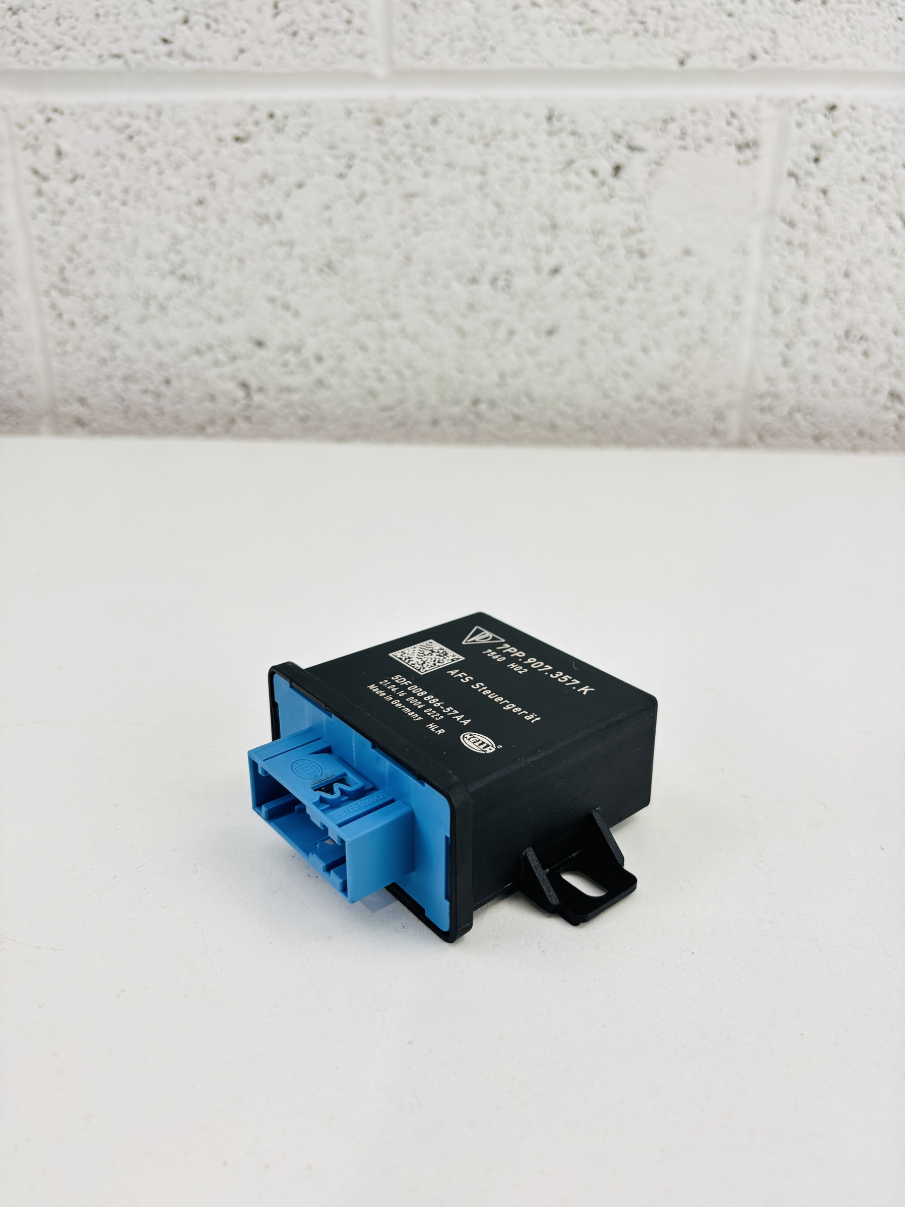 7pp907357k centralita alcance faros porsche macan 3 | 7PP907357K Centralita alcance faros Porsche Macan 3 7PP907357K Centralita alcance faros Porsche Macan - Imagen 3