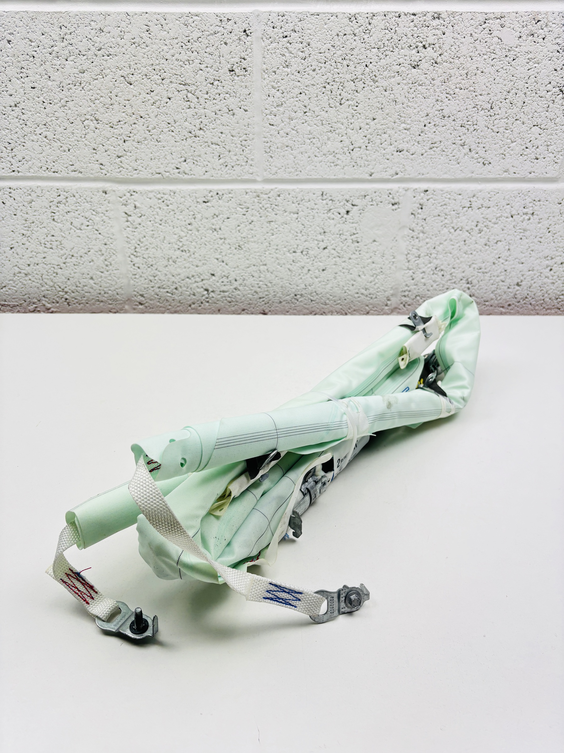 airbag cortina derecha land rover discovery sport fk7214k159ae 4 | FK7214K159AE Airbag cortina derecho Land Rover Discovery Sport 2014-2019 4 FK7214K159AE Airbag cortina derecho Land Rover Discovery Sport 2014-2019 - Imagen 4