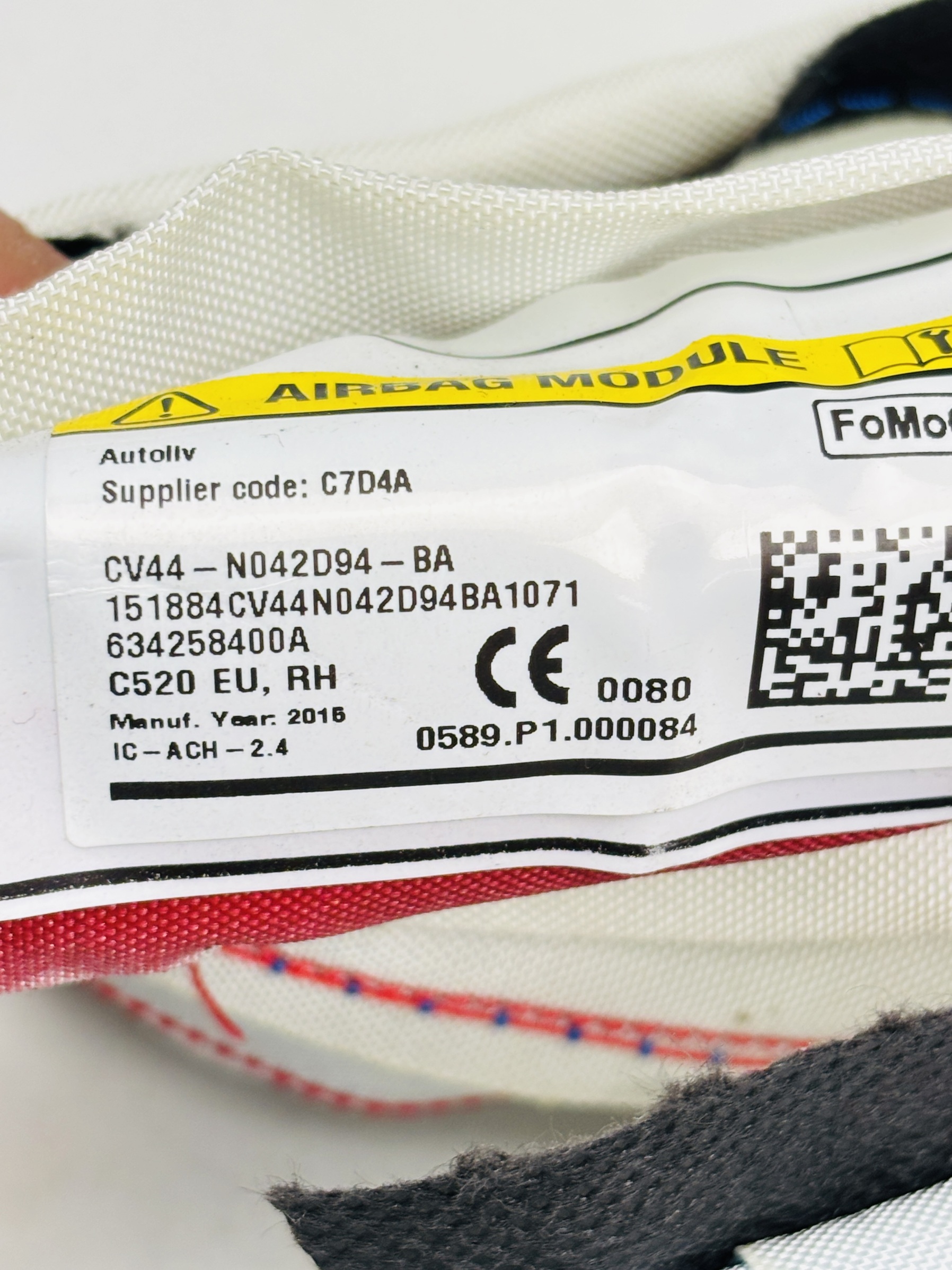 airbag cortina derecho ford kuga cv44n042d94ba 6 | CV44N042D94BA Airbag cortina derecho Ford Kuga 2013-2016 6 CV44N042D94BA Airbag cortina derecho Ford Kuga 2013-2016 - Imagen 6