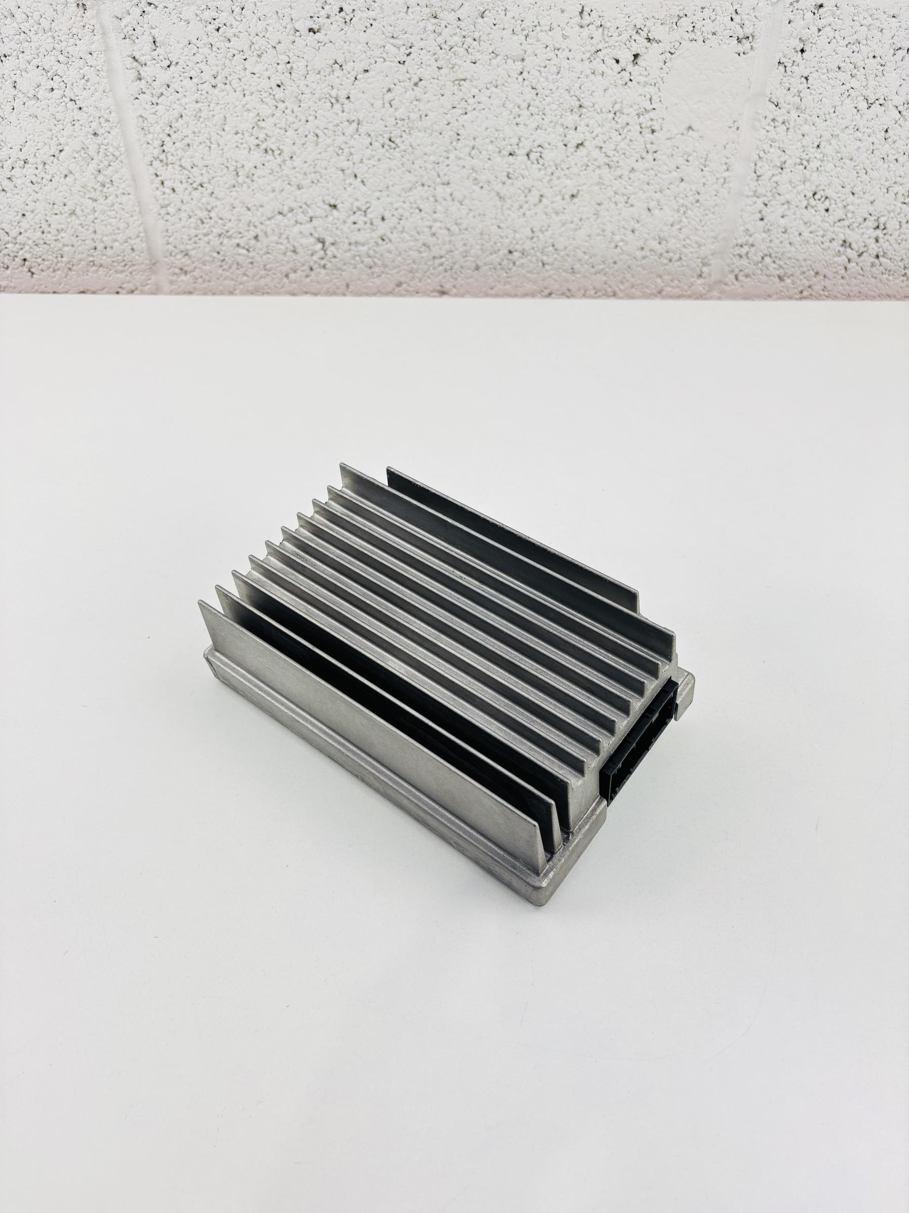 amplificador sonido bmw 9233728 1 | Amplificador sonido BMW Serie 7 9233728 1 Amplificador sonido BMW Serie 7 9233728