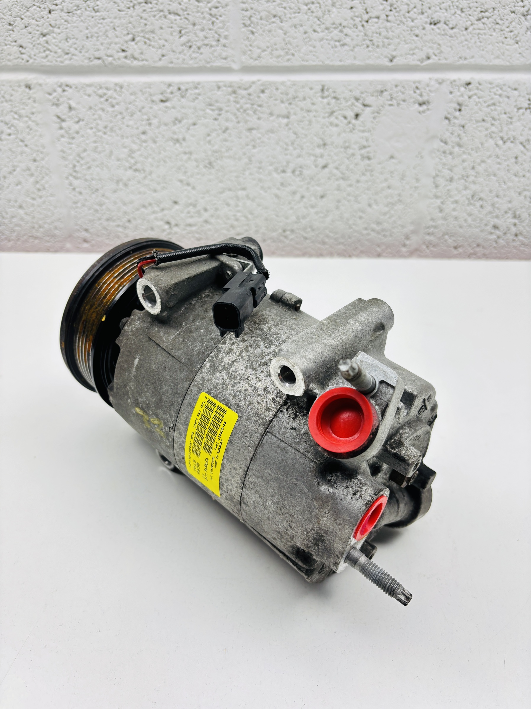 compresor aire acondicionado ford kuga fv4119d629db 3 | Compresor aire acondicionado Ford Kuga FV4119D629DB 3 Compresor aire acondicionado Ford Kuga FV4119D629DB - Imagen 3