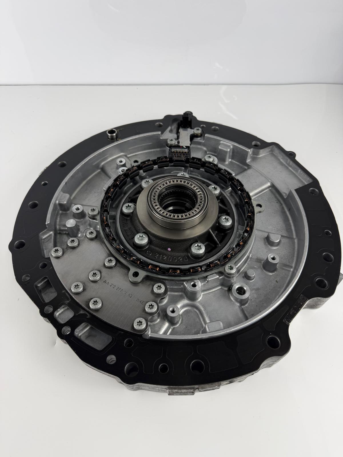 Brida intermedia cambio Mercedes-Benz Clase C W205 A2122711000 - Foto 1 Brida intermedia cambio Mercedes-Benz Clase C W205 A2122711000