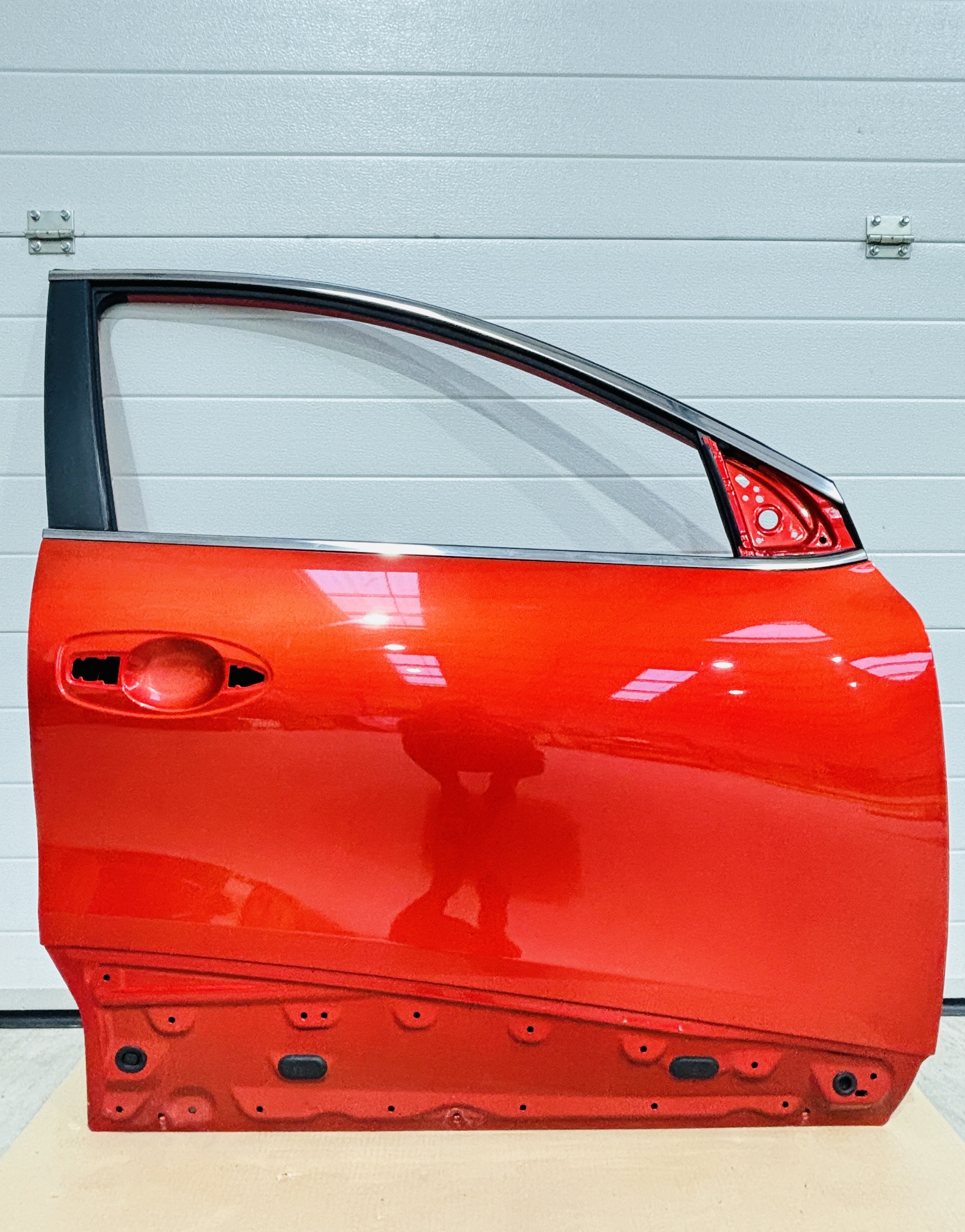 Puerta delantera derecha Renault Kadjar 2015-2018 801000704R - Foto 1 Puerta delantera derecha Renault Kadjar 2015-2018 801000704R