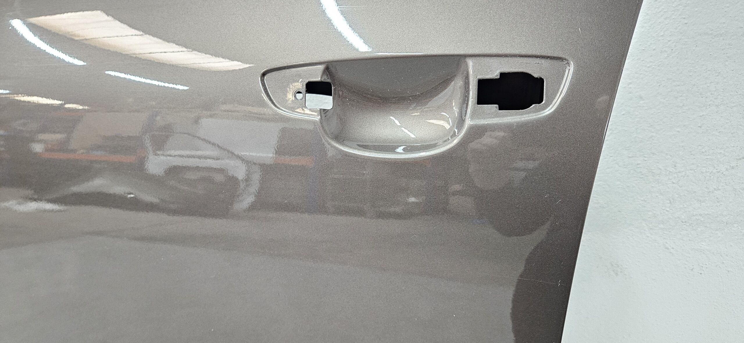 Puerta delantera izquierda Porsche Cayenne 2010-2014 7P0831311B - Foto 7 Puerta delantera izquierda Porsche Cayenne 2010-2014 7P0831311B - Imagen 7
