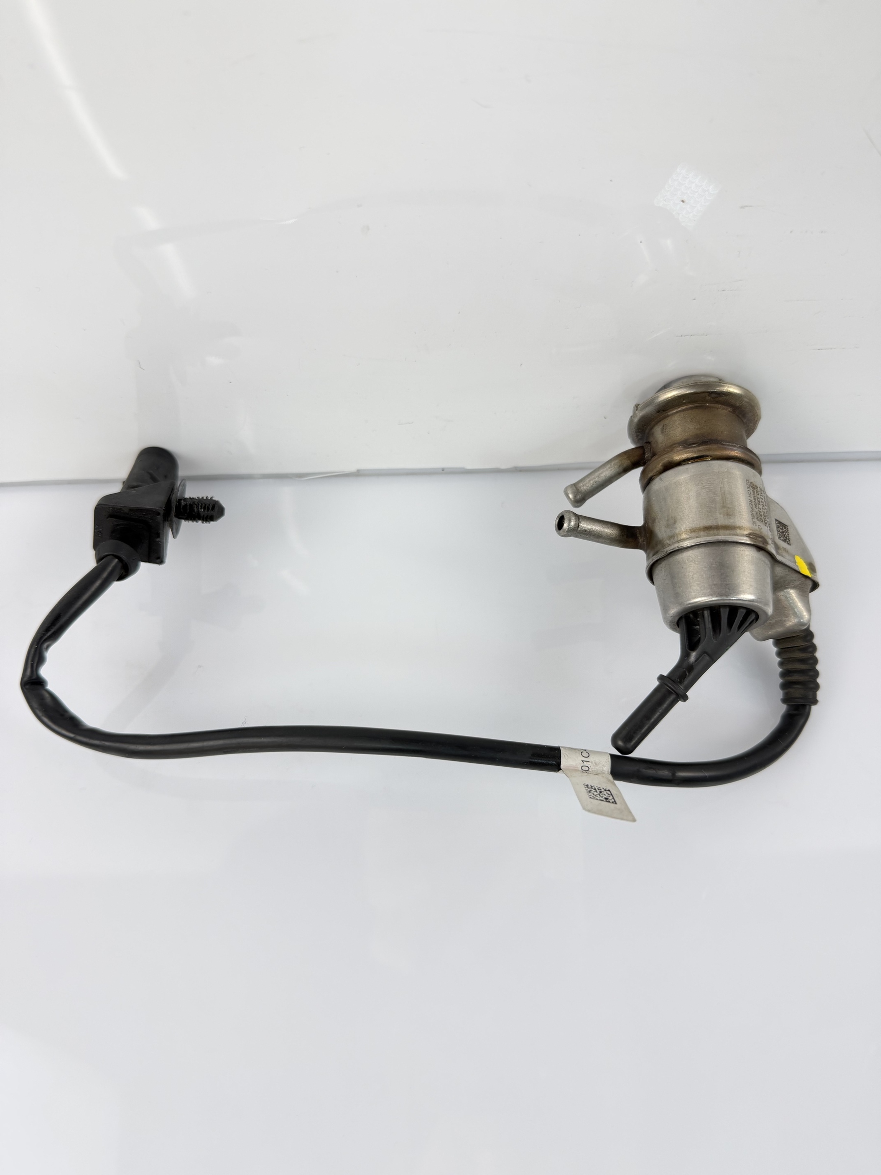 Inyector Adblue Audi A6 2014-2018 4G0131113D - Foto 1 Inyector Adblue Audi A6 2014-2018 4G0131113D