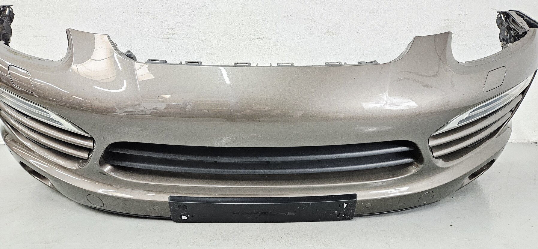 Paragolpes delantero Porsche Cayenne 2010-2014 95850522131 - Foto 6 Paragolpes delantero Porsche Cayenne 2010-2014 95850522131 - Imagen 6