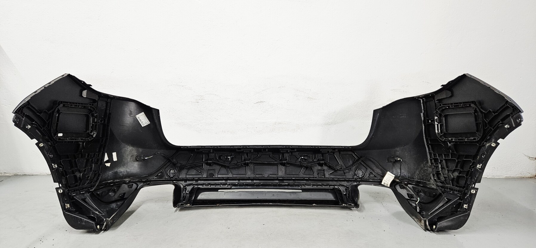 Paragolpes trasero Porsche Cayenne 2010-2014 7P5807834N - Foto 8 Paragolpes trasero Porsche Cayenne 2010-2014 7P5807834N - Imagen 8